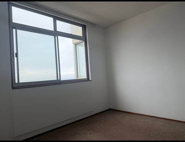 2 BEDROOM APARTMENT TO LET IN HUMEWOOD